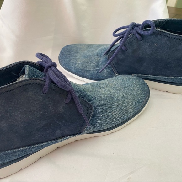 UGG Freamon Chukka Boots Washed Denim Suede Treadlite Sz 8.5 Super Lightweight!! - Picture 4 of 10